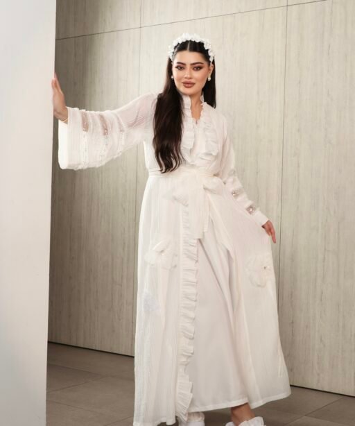 Alternative view of White Crystal