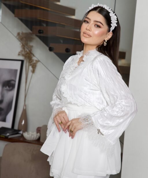 Alternative view of Snowy pyjama