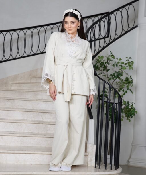 Alternative view of Flower pyjama