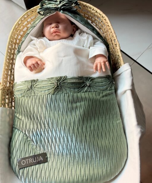 Alternative view of Baby 15