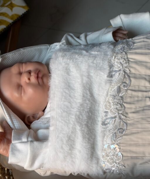 Alternative view of Baby 17